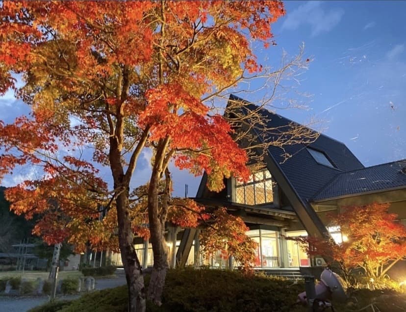 とりごえ温泉栖の宿外観